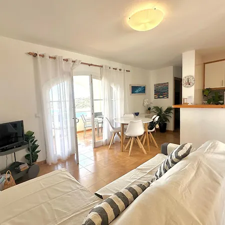 Apartment White Sands 4.20 *